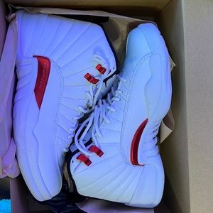 Air Jordan 12 Retro Size 8